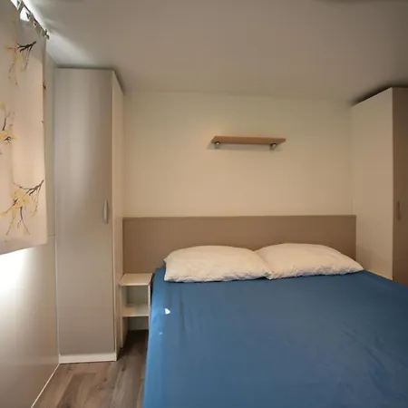 Camping Adria Mobile Homes Lanterna 4*