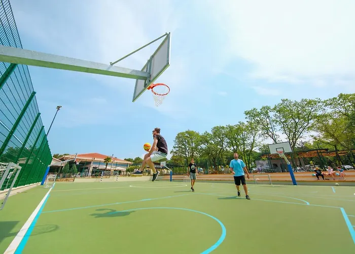 Üdülőpark Camping Adria Mobile Homes Lanterna Poreč