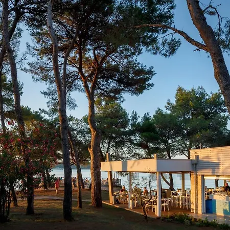 פארק נופש Camping Adria Mobile Homes Lanterna פורץ