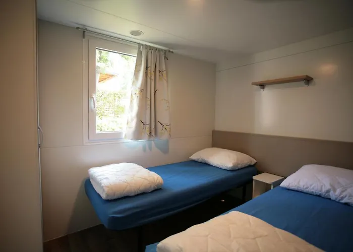 Camping Adria Mobile Homes Lanterna База отдыха Пореч