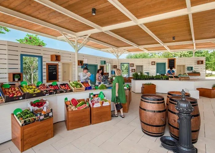 Camping Adria Mobile Homes Lanterna Holiday park