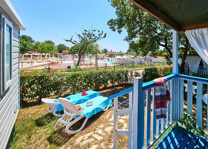 Camping Adria Mobile Homes Lanterna 4*