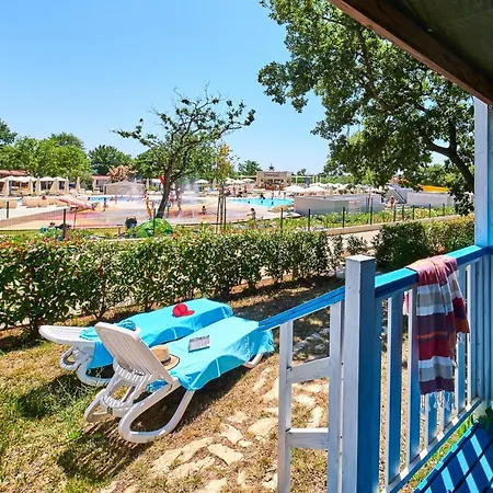 Camping Adria Mobile Homes Lanterna 4*